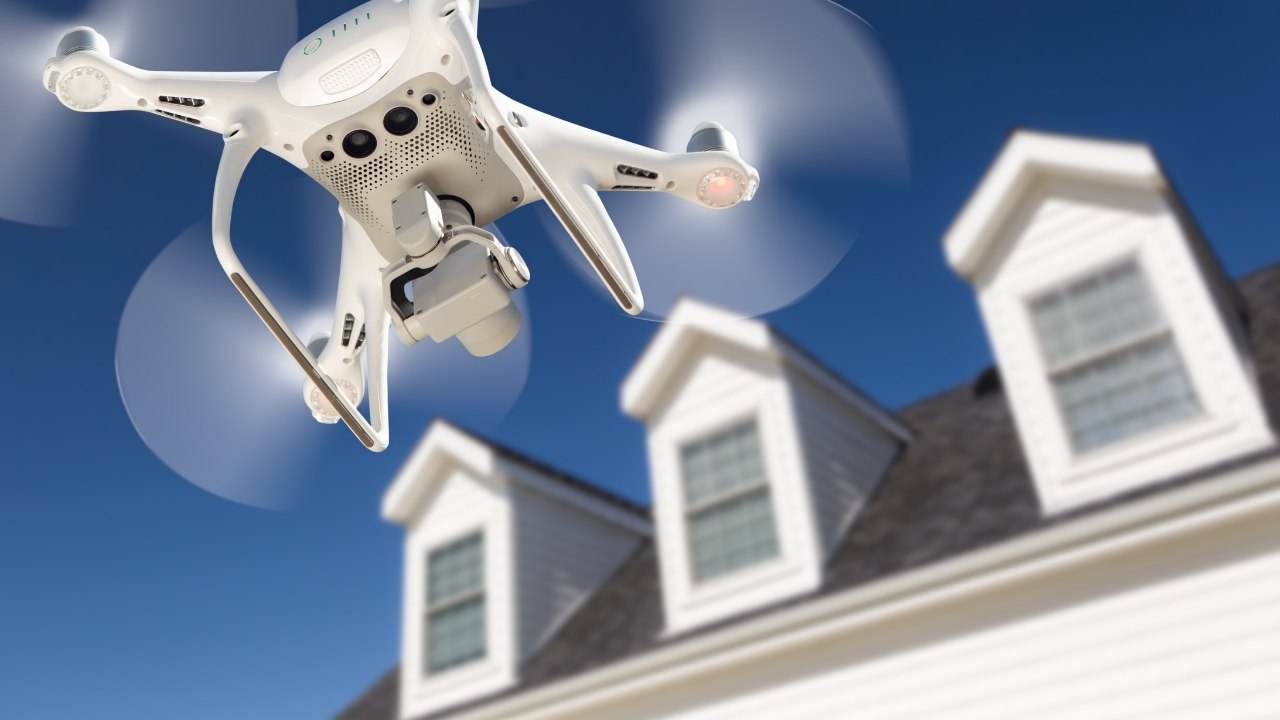 Drones podem sobrevoar moradias