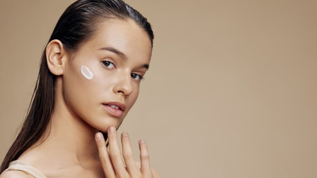 Manchas na pele: quais tipos podem ser clareadas com cosméticos