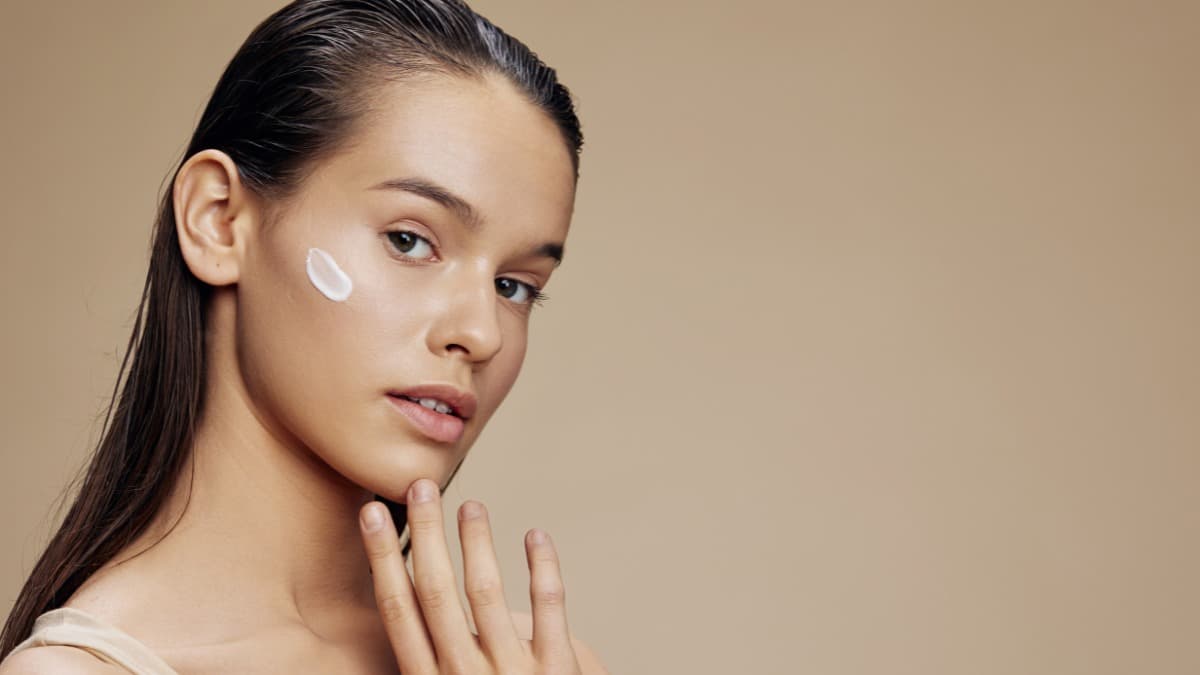 Manchas na pele: quais tipos podem ser clareadas com cosméticos